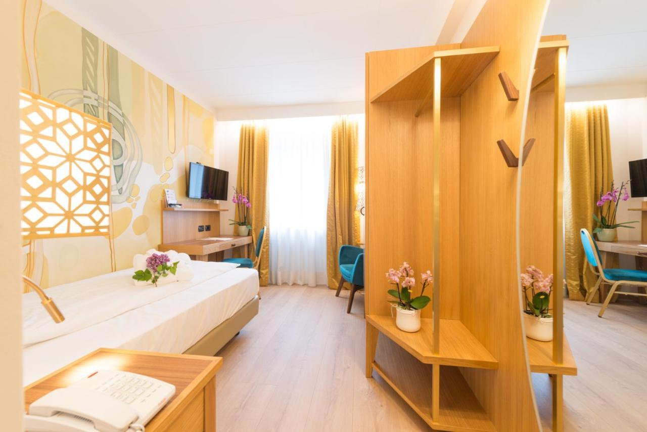 Hotel Eden เลวิโกแตร์เม ภายนอก รูปภาพ